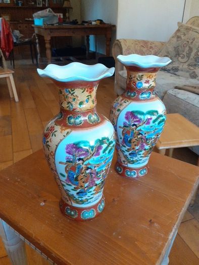 Chinese Vases.