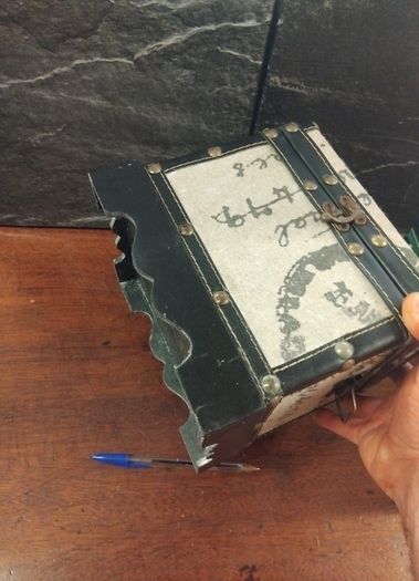 Casket Box