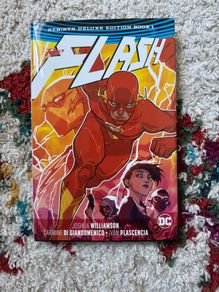 The Flash: The Rebirth Deluxe Edition Book 1