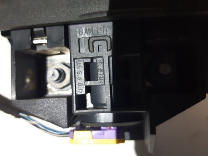 Audi A4 A5 A6 Q5 Q7 Battery Cut Off Fuse Overload Protection Trip 4F0915519
