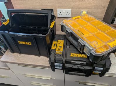 Dewalt T staks x3