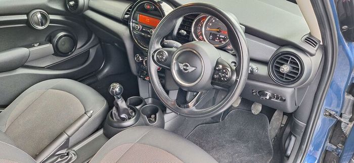 2017 Mini Cooper