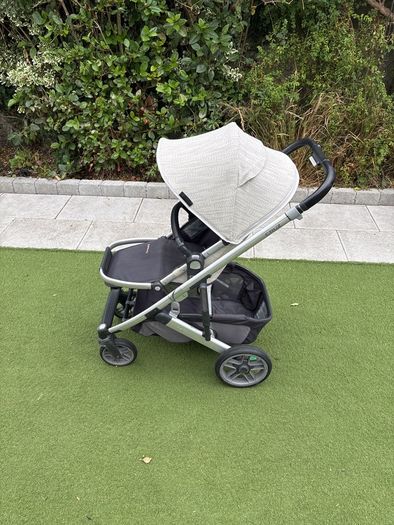 Uppababy Cruz