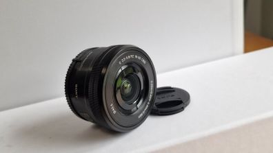Sony 16-50mm  APS-C