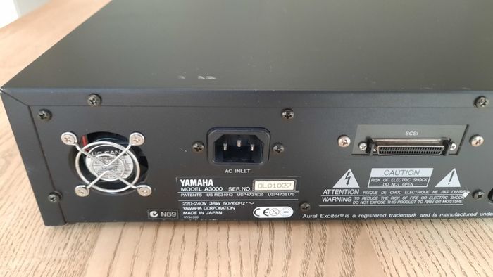 Yamaha A3000 Professional Sampler - Serviced