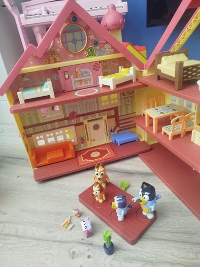 Bluey Play House