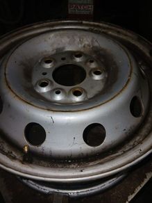 opel van 16" rims