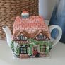 Annie Rowe Red Lion Teapot Image 2