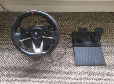 HORI Overdrive Racing Wheel w/Pedals & Clamp (Series & XB1)