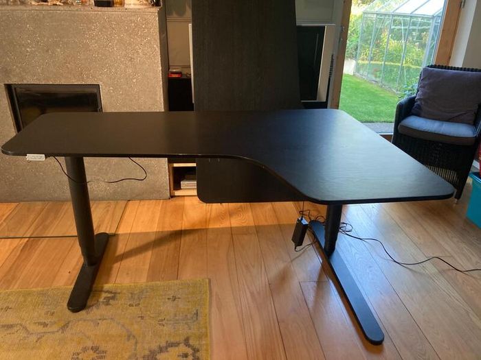 Bekant IKEA standing desk