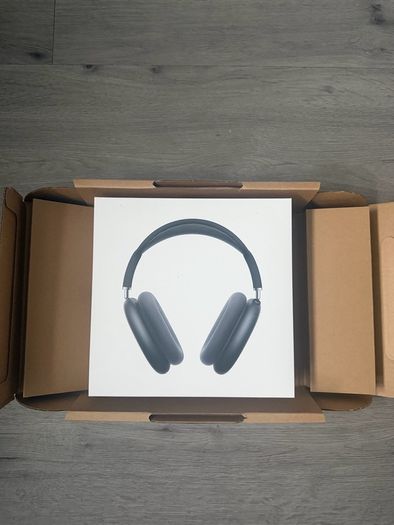 AirPods Max type C model
