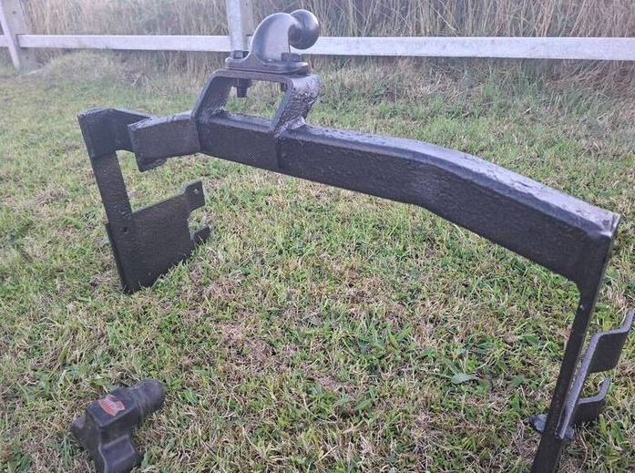 Tow Bar - Ford Transit Connect