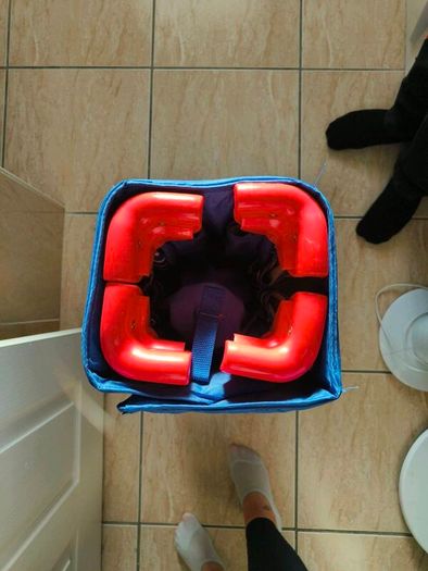 Travel cot