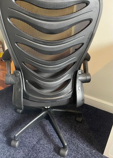 office chair in good condition