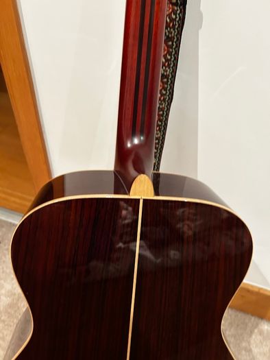 Yamaha LS-TA TransAcoustic Guitar - Excellent Condition