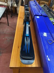 Anton Uforia Skis