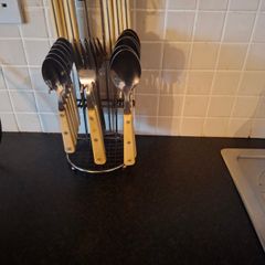 Kitchen utensils