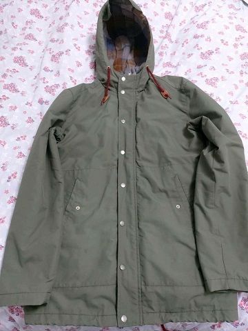 Minimum Mens Jacket (Size M) Delivery