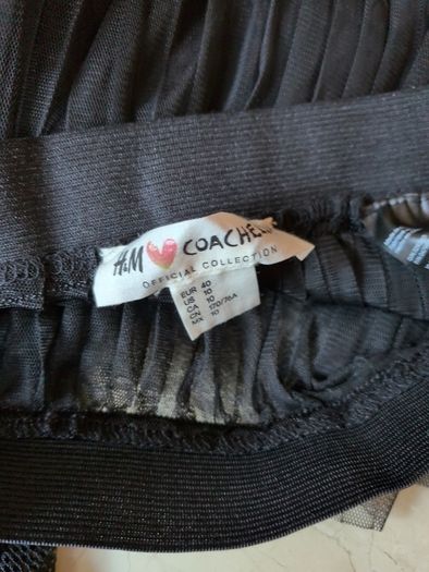 H&M - Coachelle  Sheer Fine Tulle  Black Skirt.   S.12.(40)  New- No Tag.