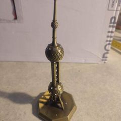 Shanghai Oriental Pearl With Diamond Model Electroplating Workmanship Travel Souvenir