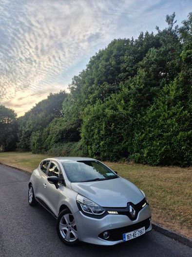 Renault Clio, 1.1L Perfect condition. Economical,