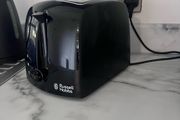 russel hobbs toaster