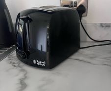 russel hobbs toaster