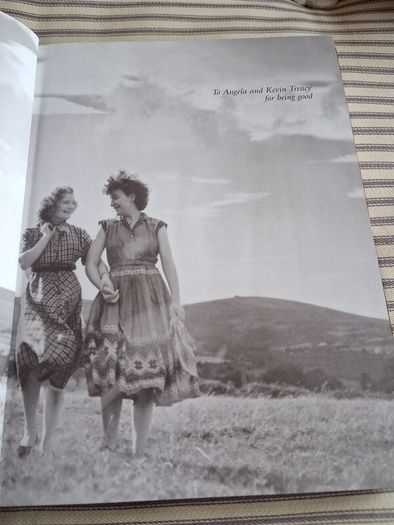 Book. Yesterday's Ireland.