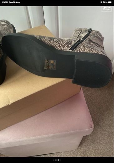 ankle boots  size 39 snake skin effect ankle boot