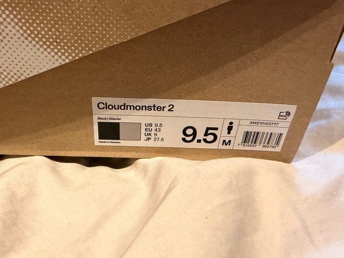 Cloudmonster 2 UK9 Mens Runners