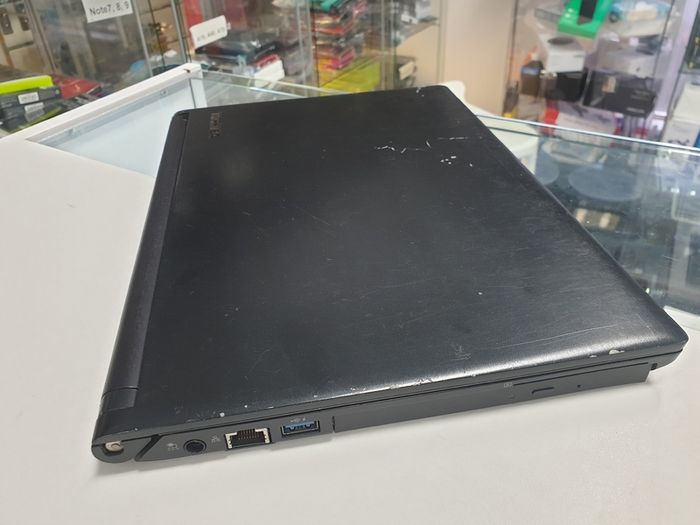 Toshiba Portege A30 Core i5-6300U (6th Gen) 2,40GHZ 13,3 " 6GB RAM 120GB SSD HDMI, Windows 10 Pro