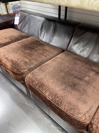 4 seater leather