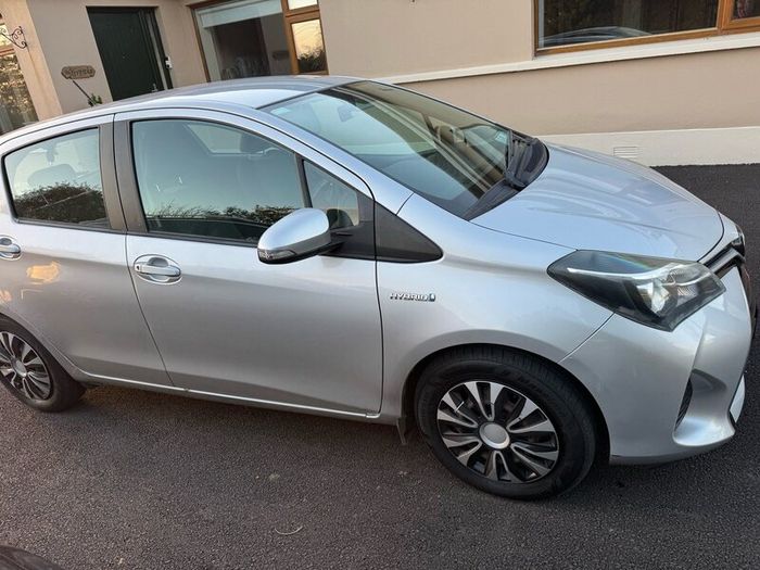 Toyota Yaris up