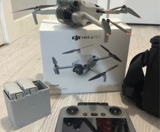 Dji Mini 4 Pro - Fly More Combo