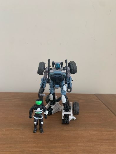 transformers human alliance Half-track and Major Altitude  mech tech