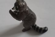 Kinder - Toy - Model - Racoon