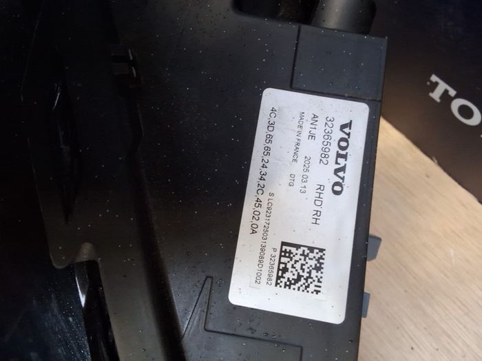 Volvo xc90 2024-on headlight