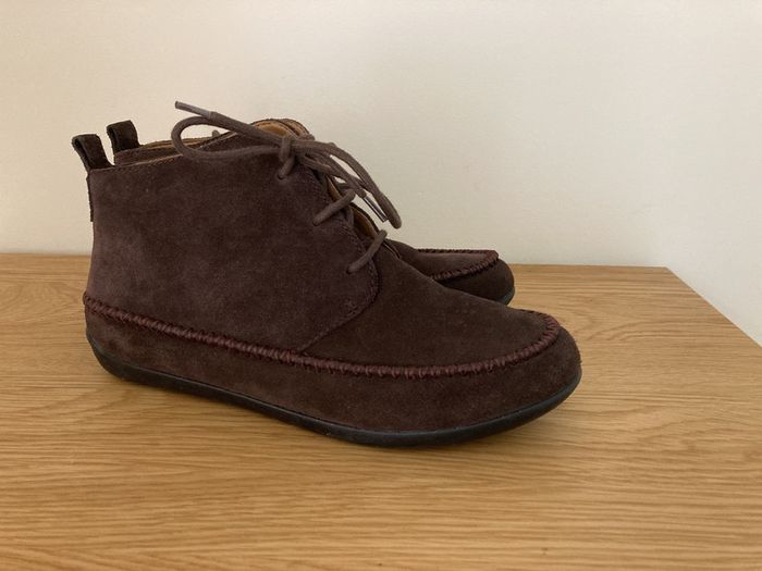 NEW Real suede boots 5.5