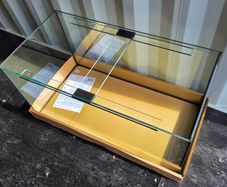Large Aquarium Chipped