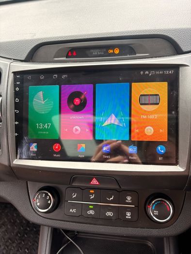 2014 Kia Sportage with apple carplay