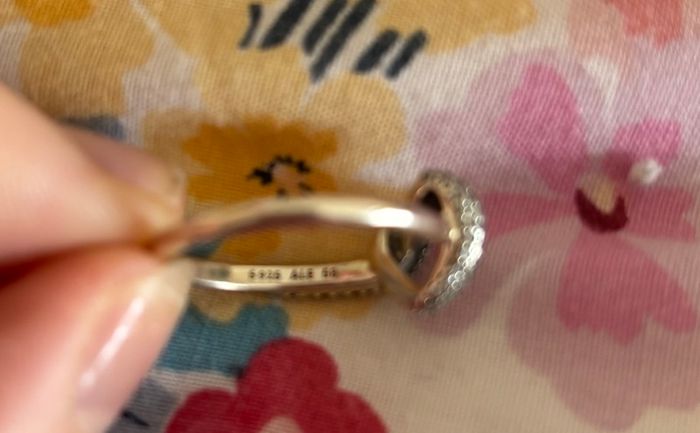 Pandora Womens Silver Crossover Sparkly Ring- Size 58 Brand New