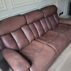 Free recliner sofa