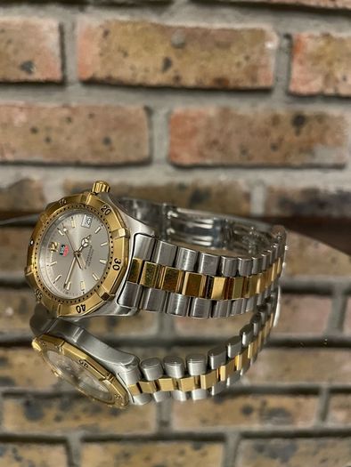 TAG Heuer 2000 Series - Mens Wristwatch