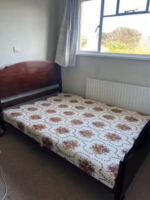 Suite of furniture (7 items)