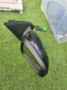 Volvo s60 rear view mirrors complete and perfect condition