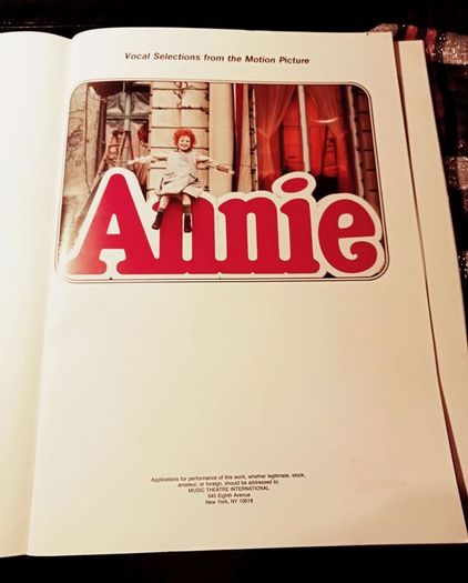 1981. Annie. Vocal Selections From The Motion Picture.