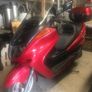 2000 YAMAHA Majesty 250 in excellent condition Image 5