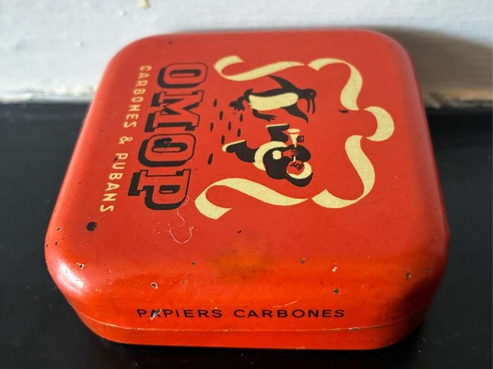 Vintage French Advertising Tin