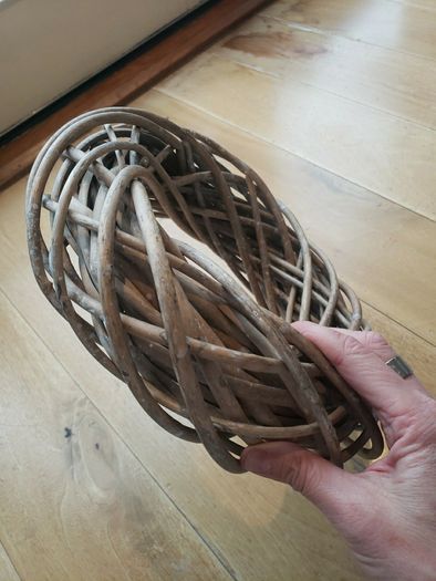 Woven willow wreath