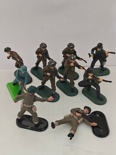 Soldiers Various Job Lots - Different Prices